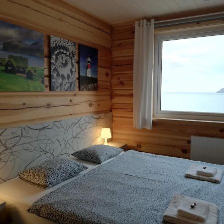 Gotugjogv Log House Apartment Bagian luar foto