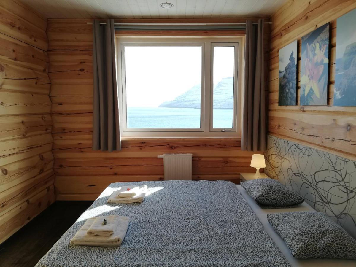Gotugjogv Log House Apartment Bagian luar foto